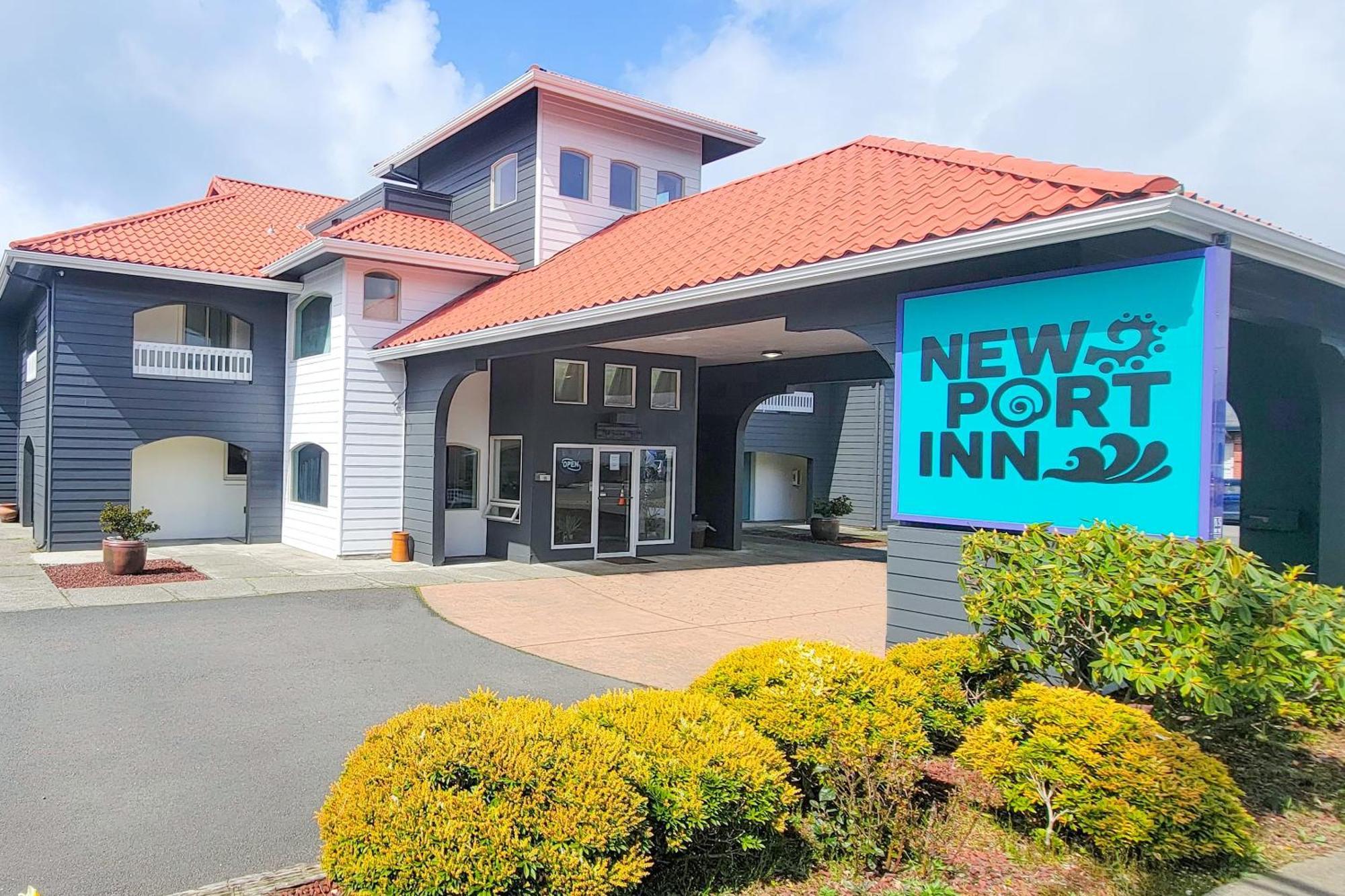 Newport Inn By Oyo - Hwy 101 エクステリア 写真