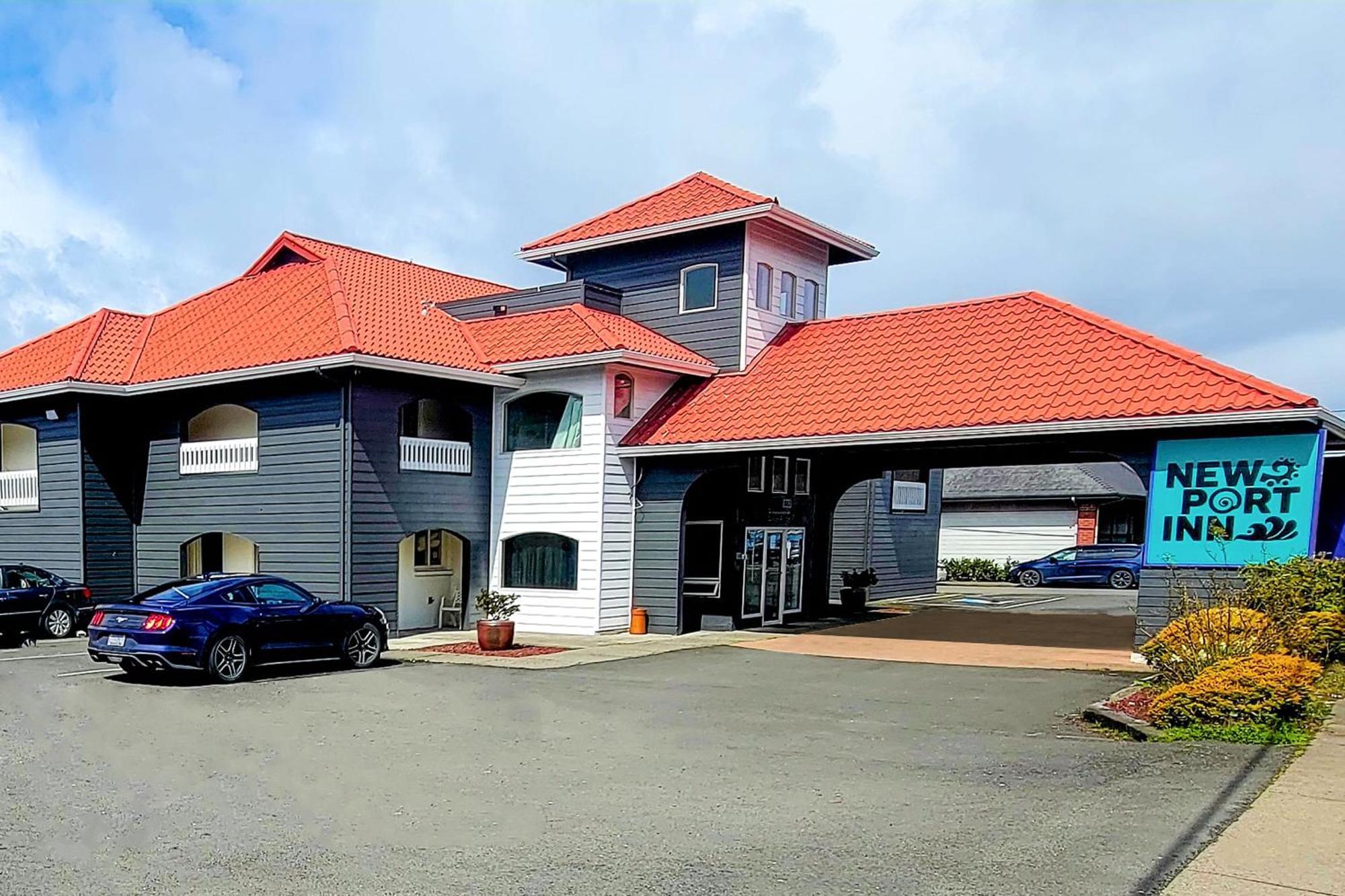 Newport Inn By Oyo - Hwy 101 エクステリア 写真